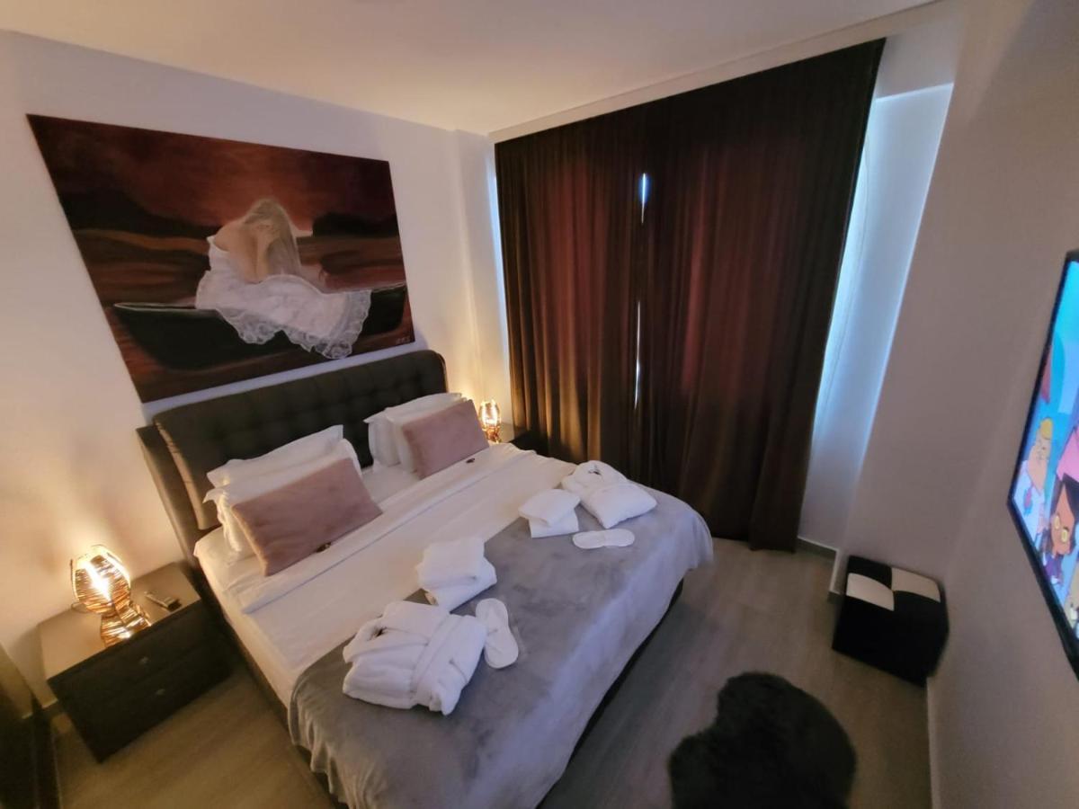 Alessia Lux Apartament Prima Linie Malul Marii Năvodari Extérieur photo