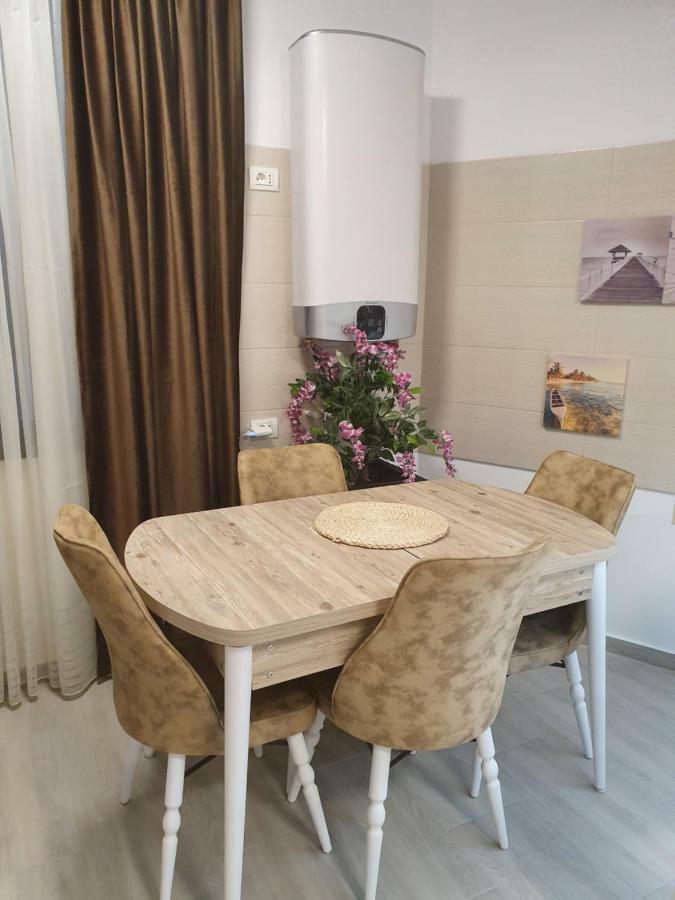 Alessia Lux Apartament Prima Linie Malul Marii Năvodari Extérieur photo
