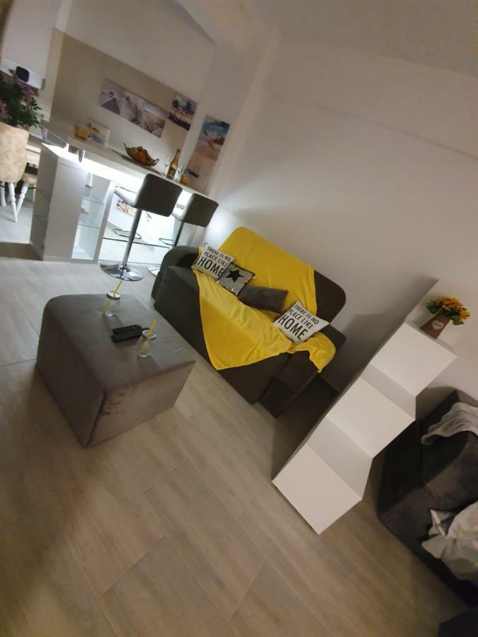Alessia Lux Apartament Prima Linie Malul Marii Năvodari Extérieur photo
