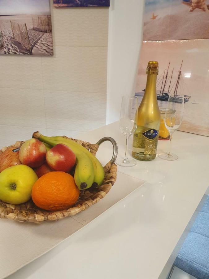 Alessia Lux Apartament Prima Linie Malul Marii Năvodari Extérieur photo